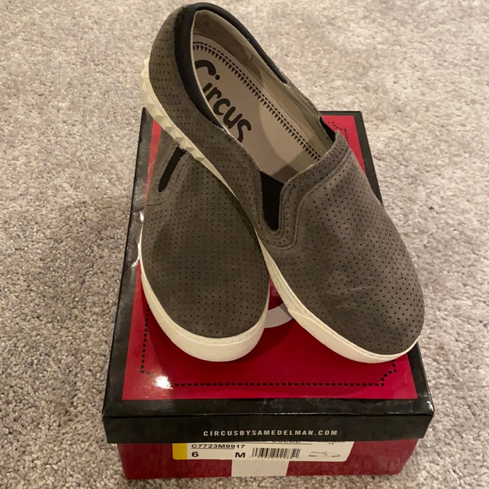 Circus Sam Edelman Suede Slip-On Sneakers Size 6